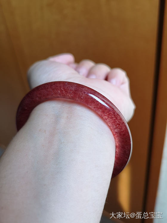 阳光下还挺好看的_手镯水晶