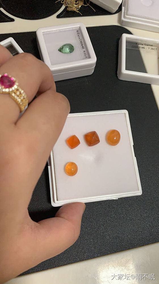 校长家冰红糖塔返图啦～_福利社玉髓玛瑙
