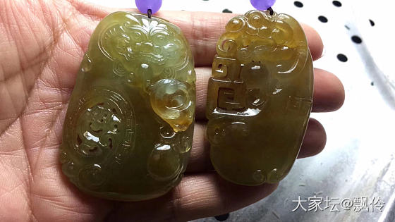 黄翡龙凤牌_挂件翡翠