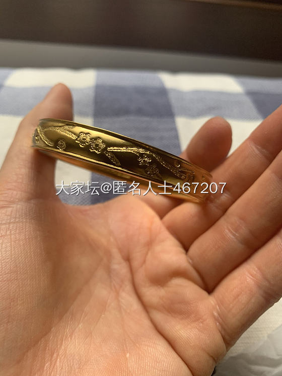 姐妹们，手上有80g左右的黄金镯子，给我上图啊_打金