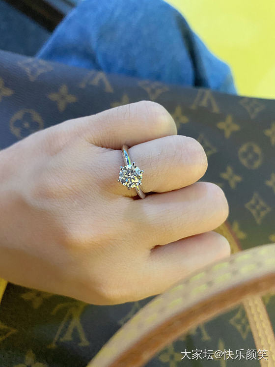 💍改款后变大了，买了个新戒指的赶脚😂_钻石