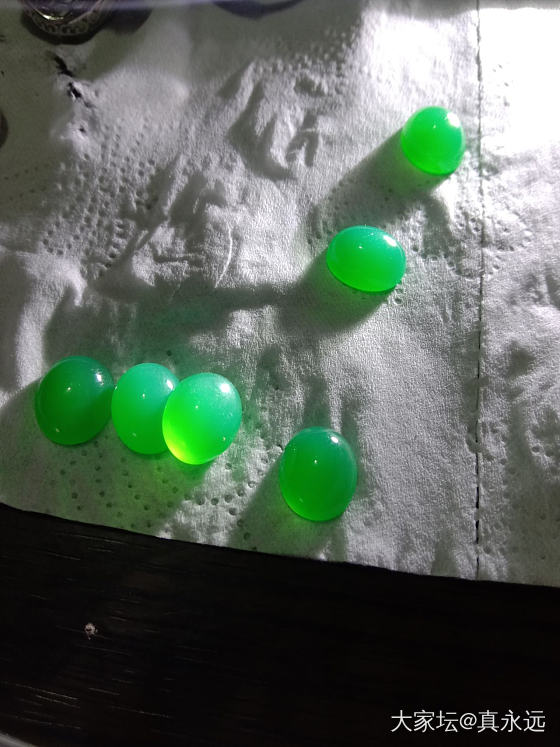 知道了澳洲玉才知道玛瑙有天然绿啊_澳玉