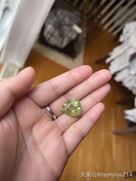 非常特别的一颗碧玺_碧玺