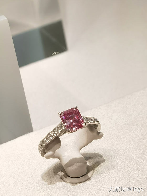 SIXI È ME SENS PAR CARTIER 卡地亚高级珠宝展_名贵宝石钻石卡地亚