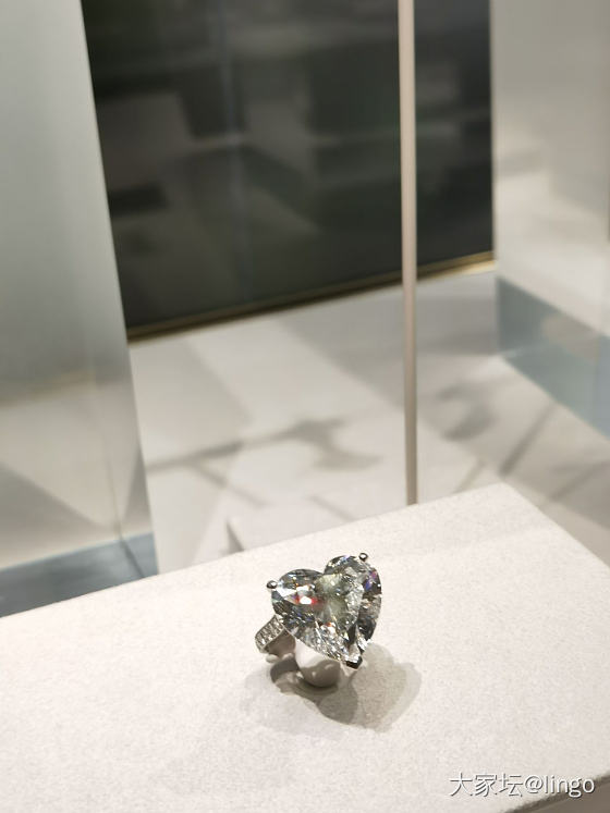SIXI È ME SENS PAR CARTIER 卡地亚高级珠宝展_名贵宝石钻石卡地亚