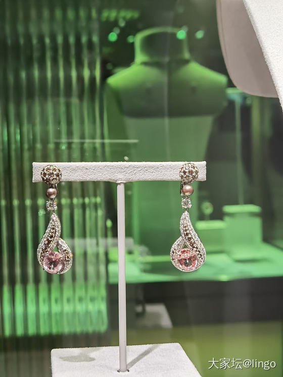 SIXI È ME SENS PAR CARTIER 卡地亚高级珠宝展_名贵宝石钻石卡地亚