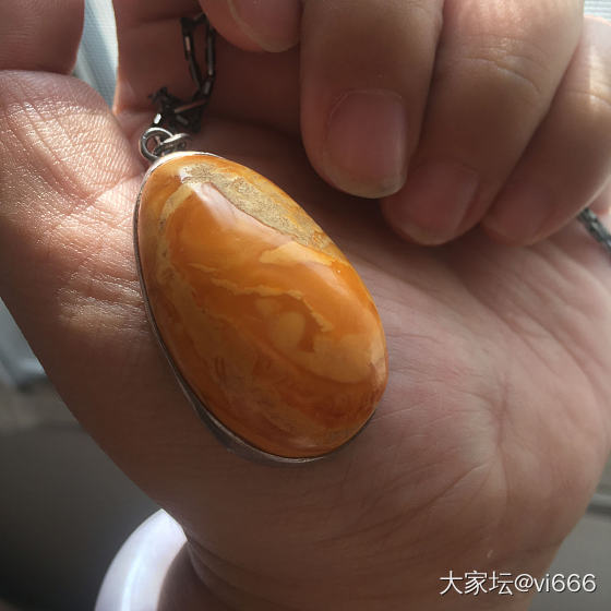 阳光蜜蜡_挂件蜜蜡