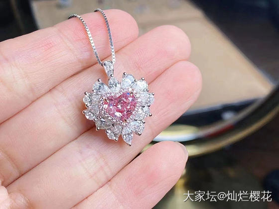 现货1.57ct fancy purplish pink…心形粉钻
1克拉以上颜..._异形钻戒指彩钻