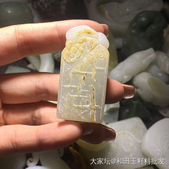 最近的一些和田玉籽料玉雕作品_玉工