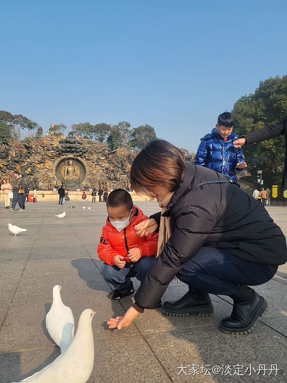 诸位见者有份，新年吉祥如意，诸事顺利_节日