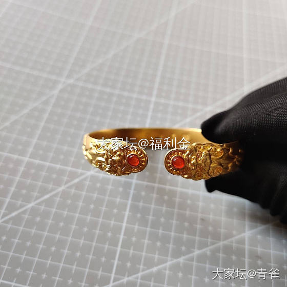 一见钟情的镯子_金