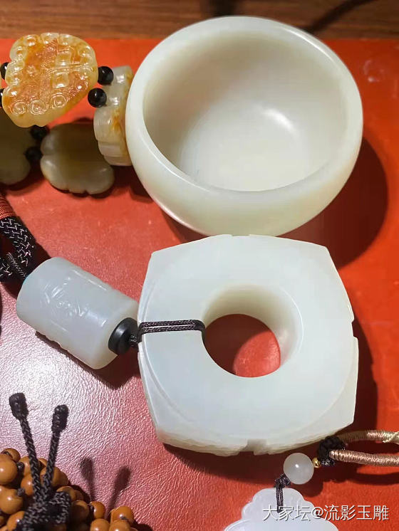 预计还有五天左右就放假了
发货时间最晚到下周末
没有买到伴手礼或者还想奖励一下自..._和田玉