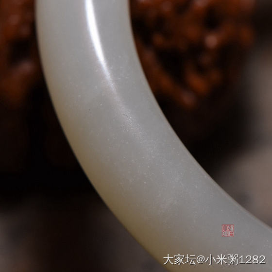 海鲜市场有个看图就能鉴定的小哥，速来讨论_网店商家和田玉