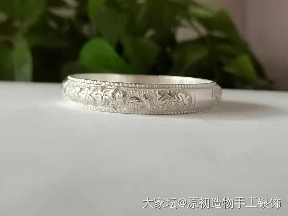 绞丝三窗（手工铲花）_银
