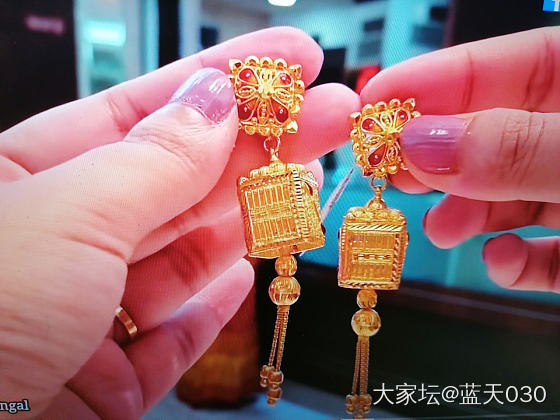大家推荐几个靠谱的代购呗？想买迪拜或者印度是黄金耳环_商户网店商家