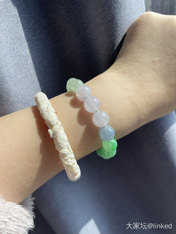 出太阳适合戴翡翠_翡翠
