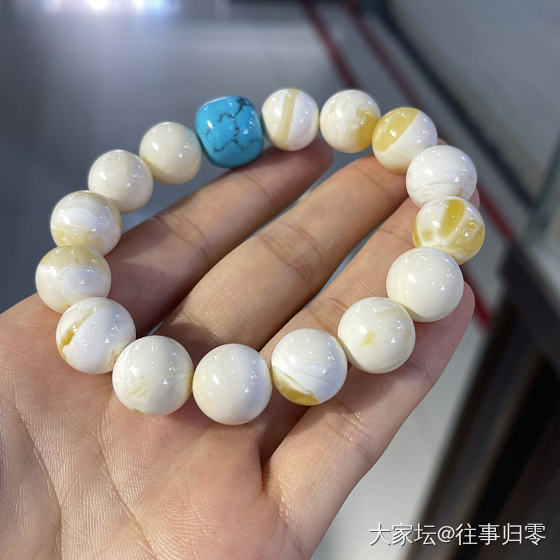瓷白蜜蜡_琥珀蜜蜡