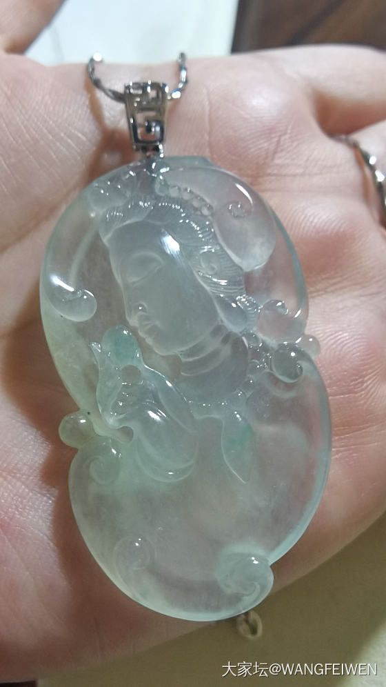 感觉这种大件真的尴尬_翡翠