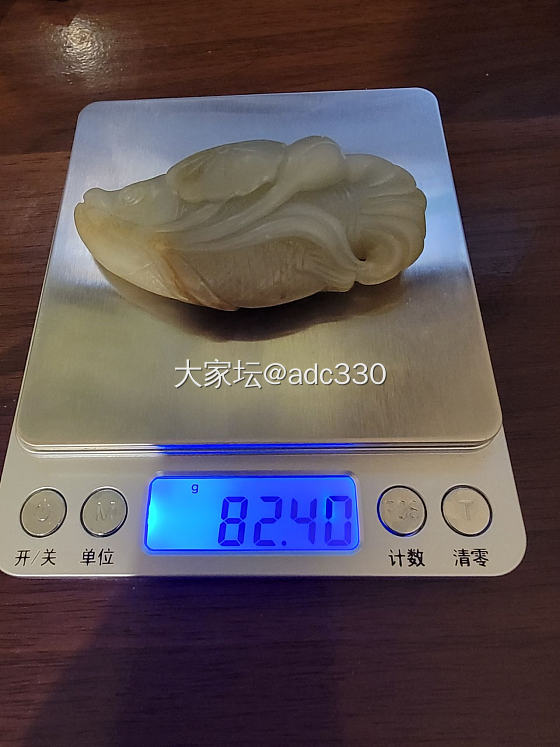 青白籽料鲈鱼_和田玉