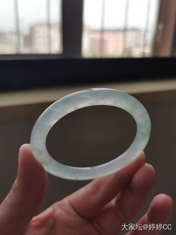 想看看小万能收的小圈口翡翠美镯_手镯翡翠