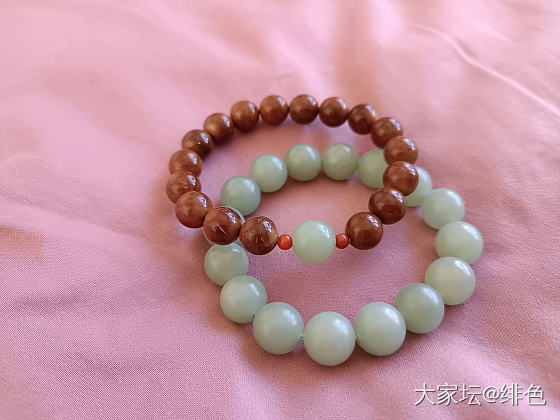 我想问一下，这样手串6800值吗，14个珠子，卡11.3左右_和田玉