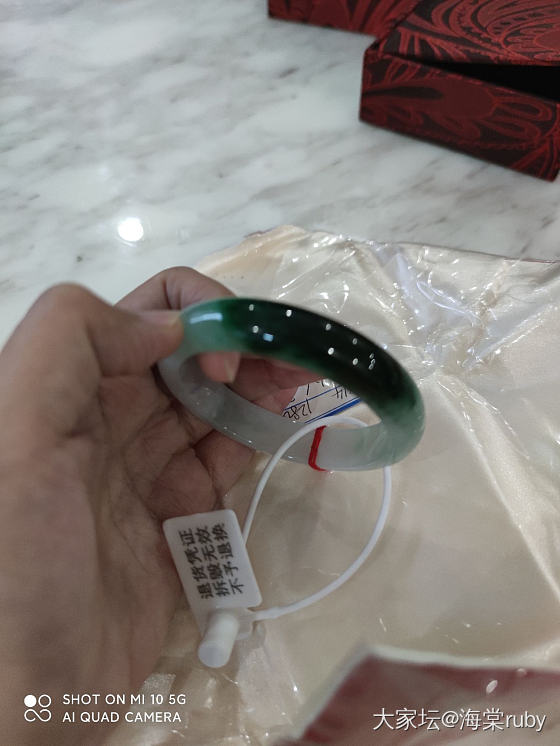 心疼我的邮费。_手镯翡翠