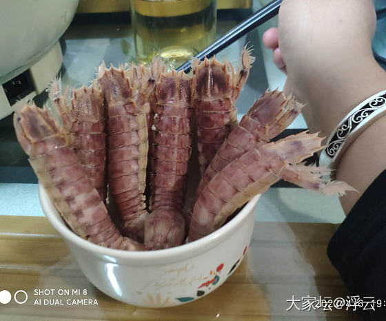 响应校长号召，秀一个真实不虚的时令皮皮虾_美食