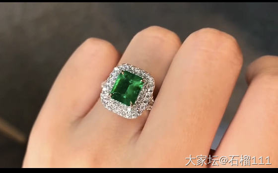 求祖母绿k黄镶嵌的推荐_求款式