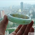 ~翡翠(A货)--三彩-苹果绿色60MM圈口
