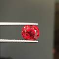 缅甸2.8克拉的红尖晶，非常不错的一颗，大家觉得怎样，值多少钱