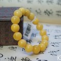 12mm满满的蜜蜡手串