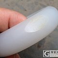 借用一直高白（一级+++）的籽料手镯 只能说基本达到脂白 料子细度还达不到脂级