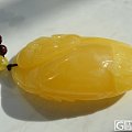 出一套蜜蜡福瓜吊坠，满蜡，鸡油黄。。18.08g