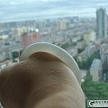 翡翠(A货)--斯文飘绿丝--56MM圈口圆条