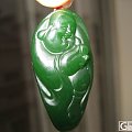 大家帮看看，这是和田碧玉吗？
