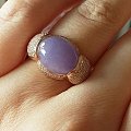 高贵漂亮的紫罗兰翡翠戒指