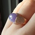 高贵漂亮的紫罗兰翡翠戒指