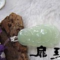 【无艳·扉玥】2.8.K金镶冰糯淡绿站佛和阳绿冰糯小桃子