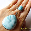 拉利玛(LARIMAR)针钠钙石——海洋之花、海纹石