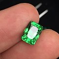 2.64ct 一颗非常漂亮的沙沙，相对沙沙的净度和颜色来说，可以说是精品了……