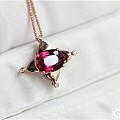 Rhodolite 自己设计的一款多变星星