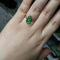 刚入的艳绿小葫芦戒指，请大家点评指导