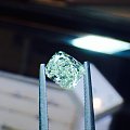 1.34CT Fancy Light Yellowish Green 新货到...