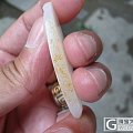 羊脂玉籽料给偶甩碎了