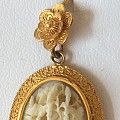 古董展上淘的金饰。像是中国的东西，卖家声称是19世纪的。