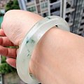 这个镯子怎么了，水沫子？B？A货脏了受损了？