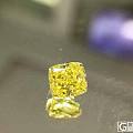 GIA 1.65ct 艳彩黄 枕形