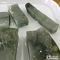 原石到成品的过程（料子已经整块卖给客户）