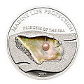 美极了-帕劳不同年份发行的珍珠银币，有淡水珠，也有海水珠。