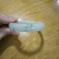 请帮忙看看这个镯子是A吗？